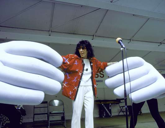 Hands Across Amercia